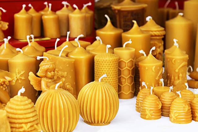 Lee más sobre el artículo Rituales para atraer el amor con velas de miel